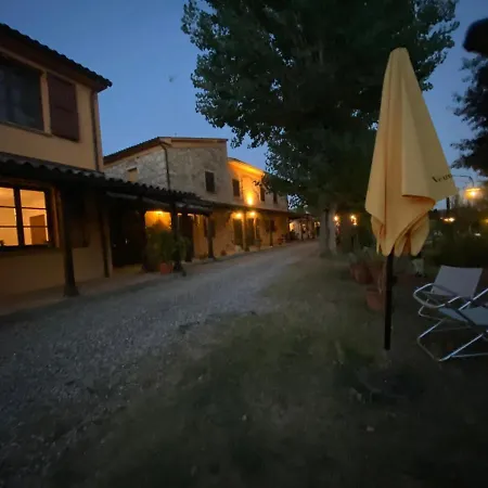 Podere Ripabianca Bed & Breakfast Riparbella